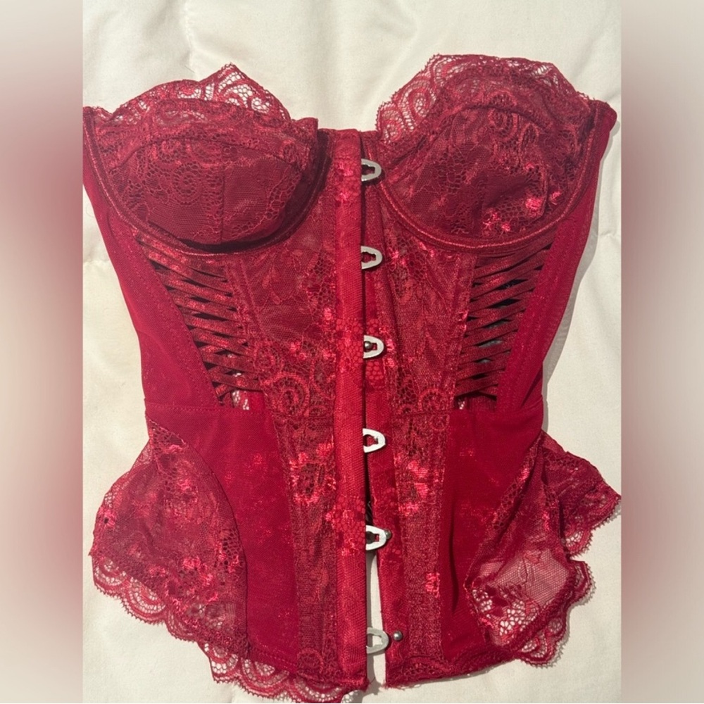 Red Lace Corset Shapewear